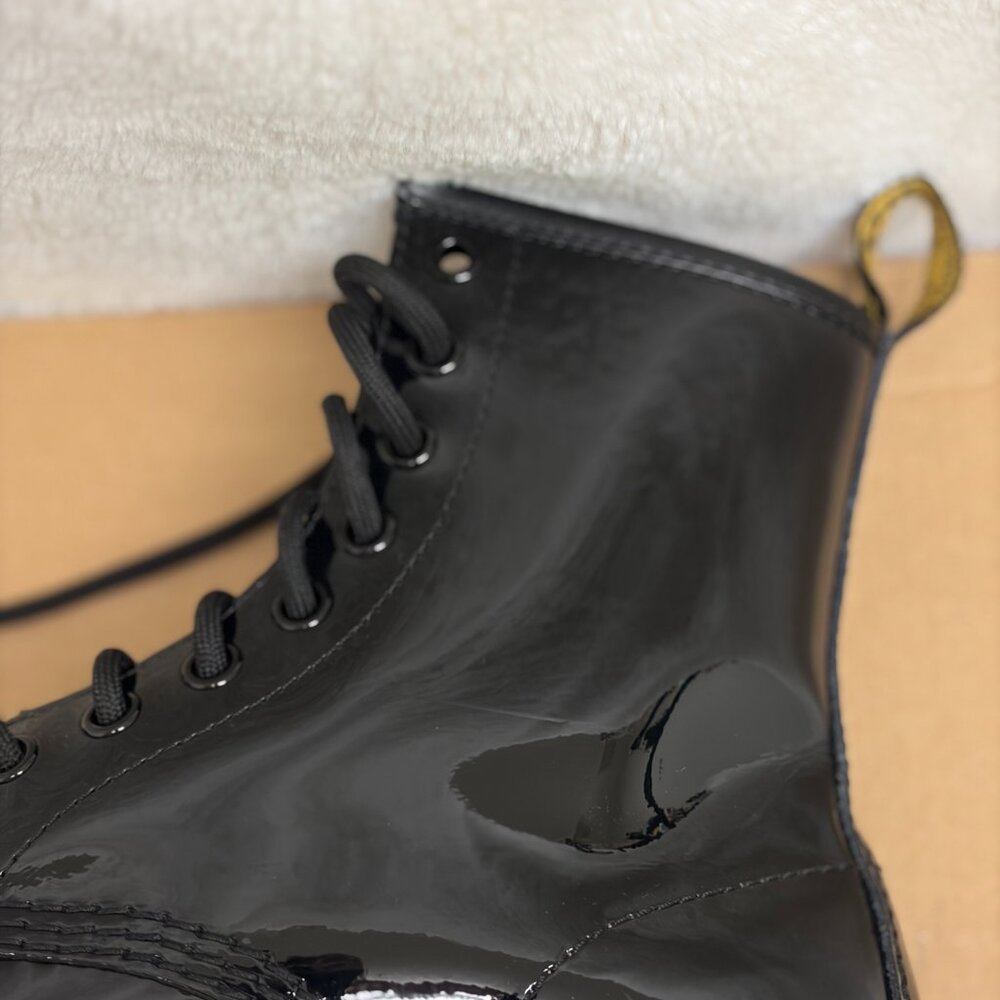 Women's Doc Marten's 1460 W Black Patent Leather Size 6 w/Original Box - Picture 14 of 14